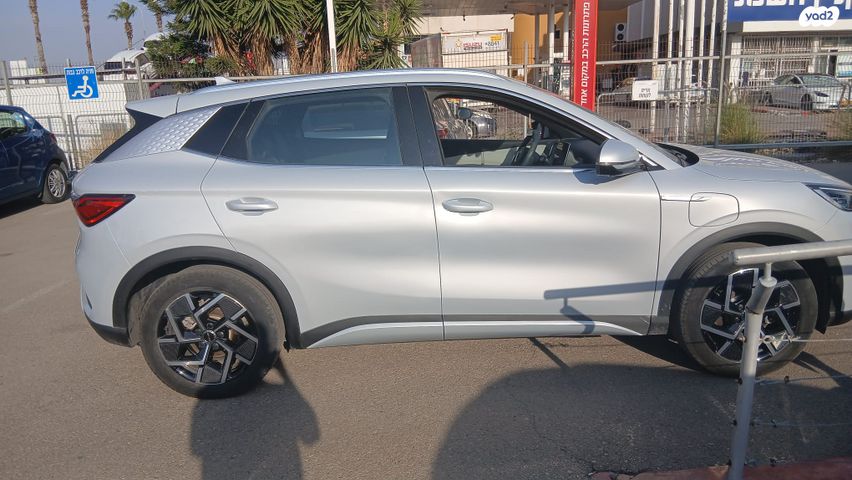 מודעת רכב בי.ווי.די אטו 3