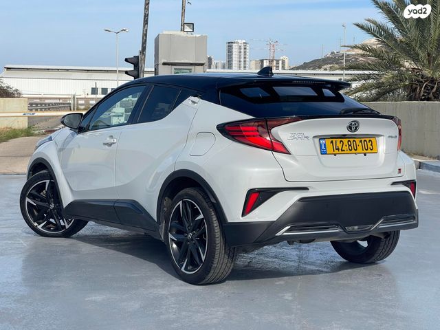 טויוטה C-HR