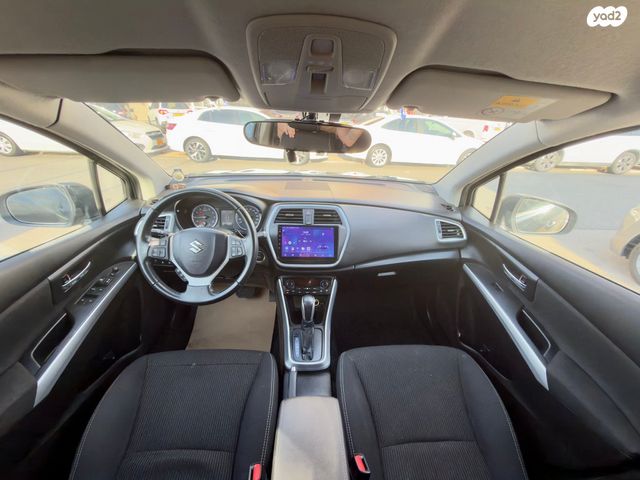 סוזוקי קרוסאובר