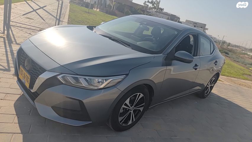 ניסאן סנטרה