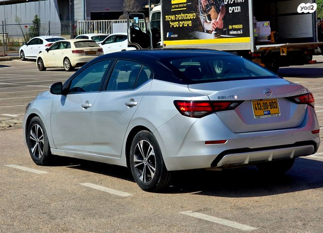 ניסאן סנטרה