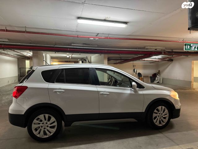 סוזוקי קרוסאובר