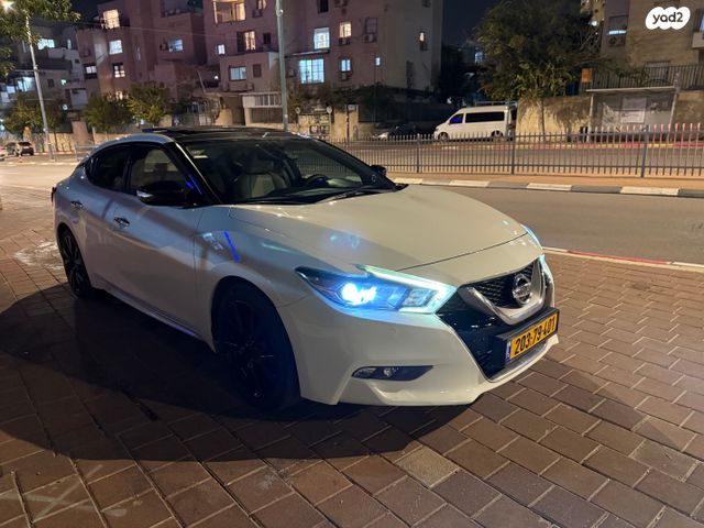 מודעת רכב ניסאן מקסימה 1