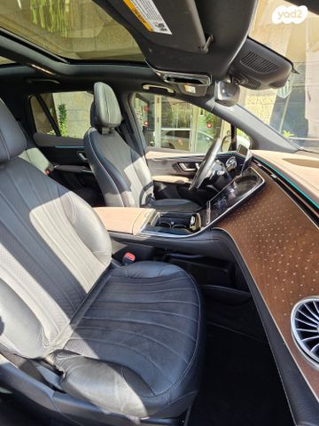 מרצדס-בנץ EQS SUV