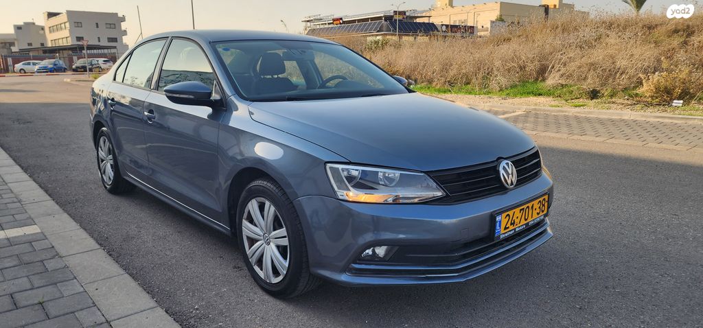 מודעת רכב פולקסווגן ג'טה 