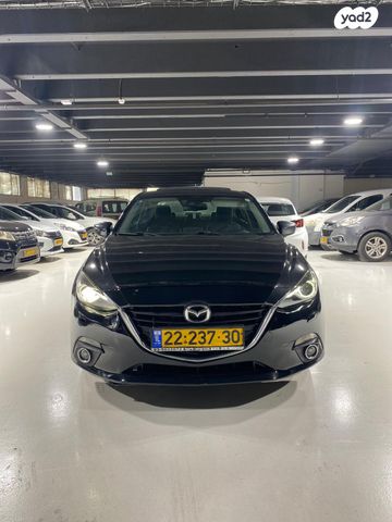 מאזדה 3