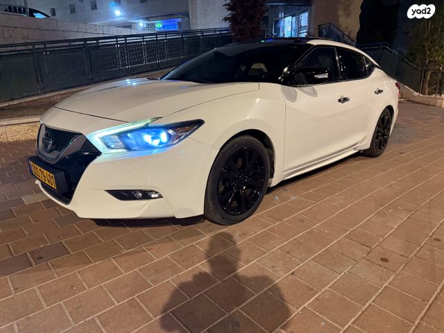 מודעת רכב ניסאן מקסימה 2