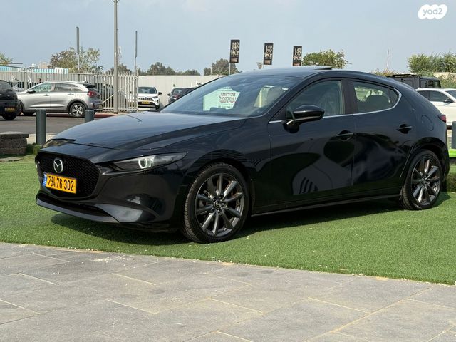 מודעת רכב מאזדה 3