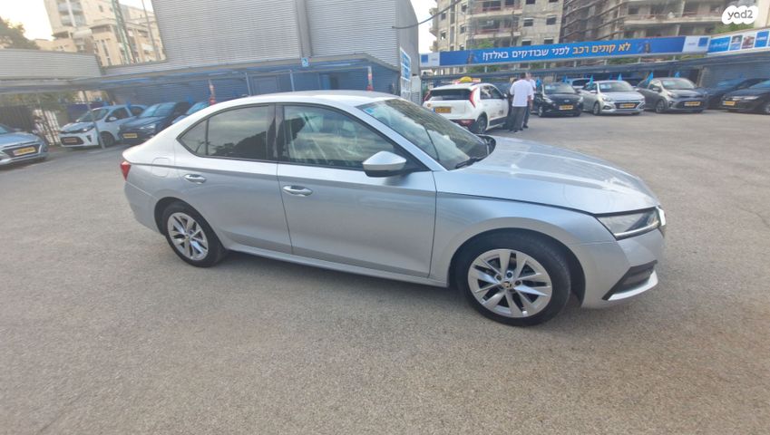 סקודה אוקטביה