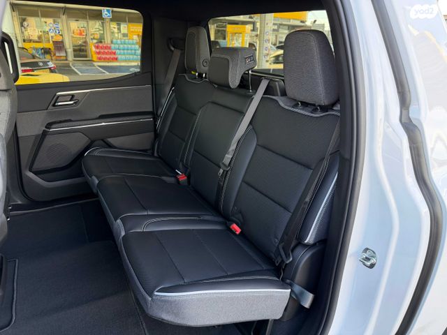 ג'י.אם.סי סיירה EV  