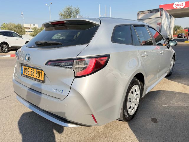 טויוטה קורולה