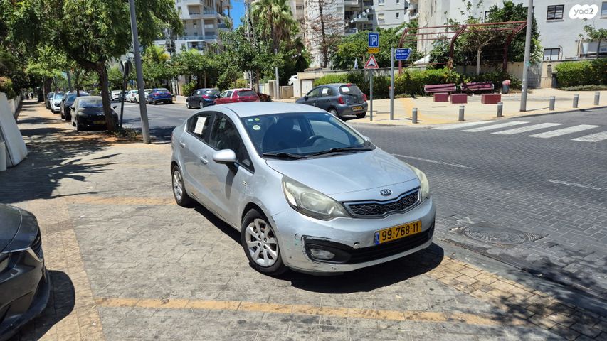 מודעת רכב קיה ריו