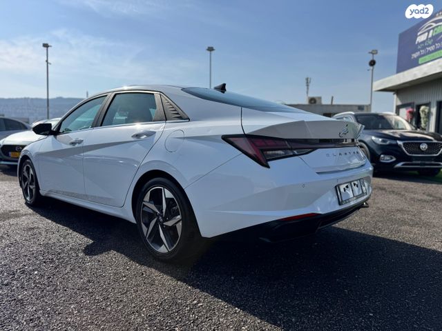 יונדאי אלנטרה