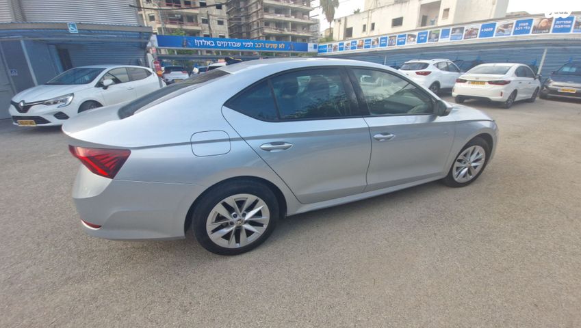 סקודה אוקטביה