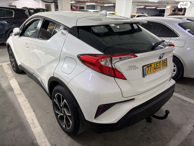 טויוטה C-HR