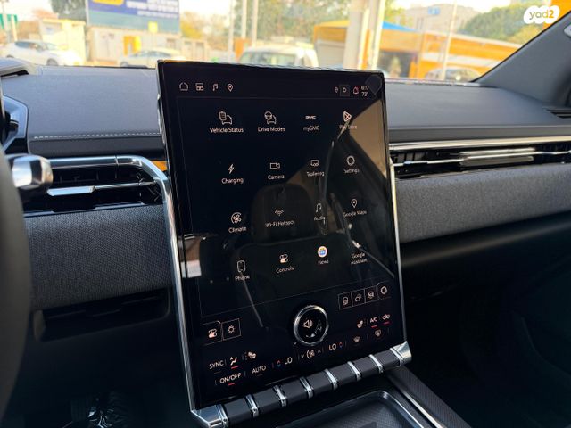 ג'י.אם.סי סיירה EV  