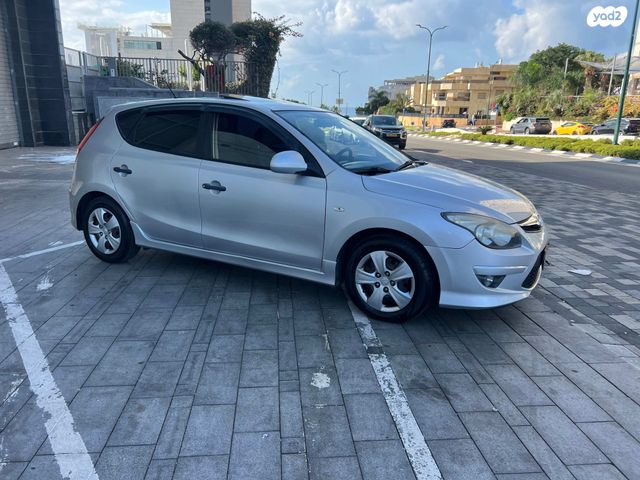 מודעת רכב יונדאי i30