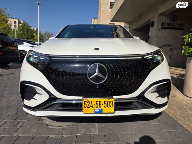 מרצדס-בנץ EQS SUV