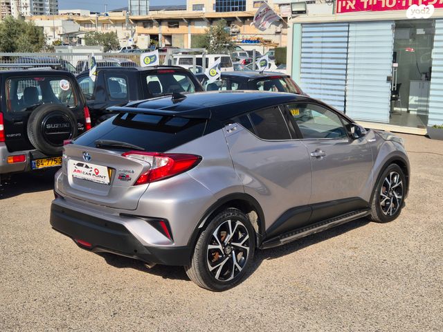 טויוטה C-HR