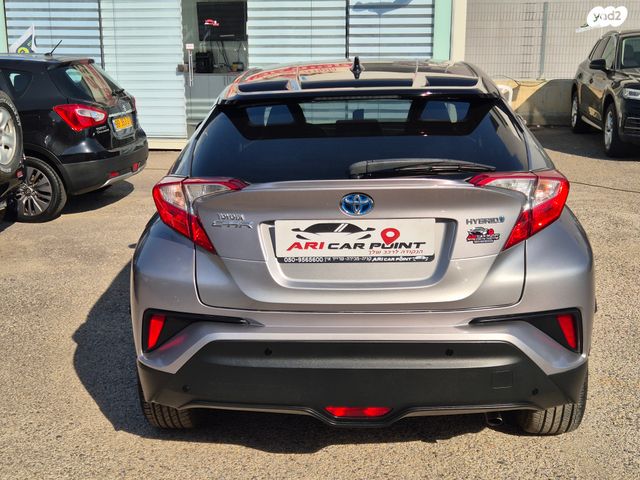 טויוטה C-HR