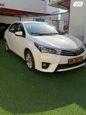 מודעת רכב טויוטה קורולה