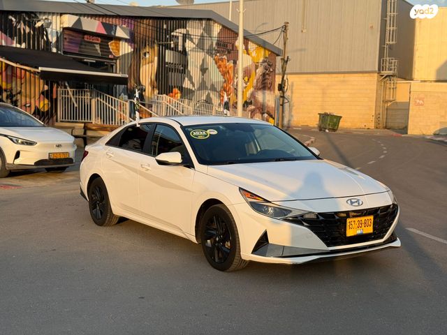 יונדאי אלנטרה