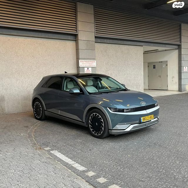 יונדאי איוניק 5