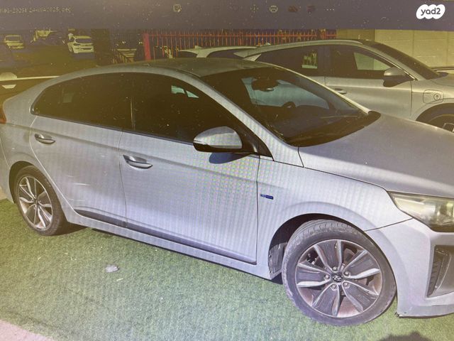 מודעת רכב יונדאי איוניק