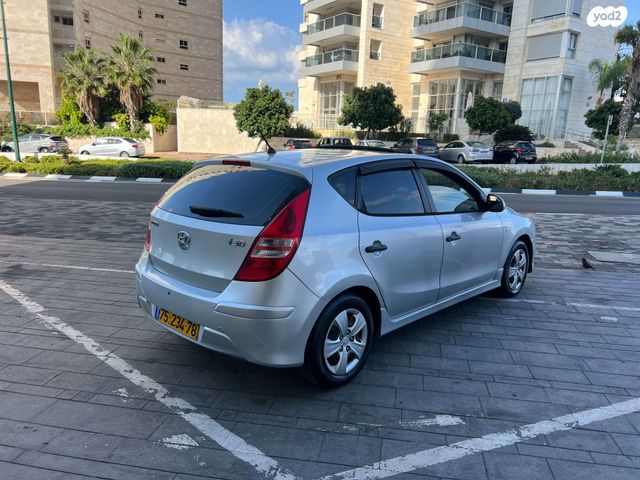 מודעת רכב יונדאי i30 2