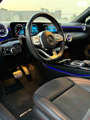 מרצדס-בנץ CLA