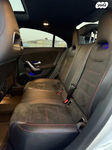 מרצדס-בנץ CLA