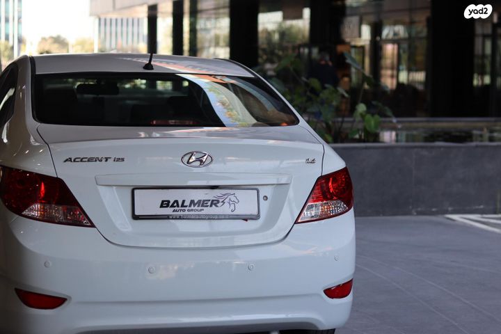 יונדאי אקסנט i25