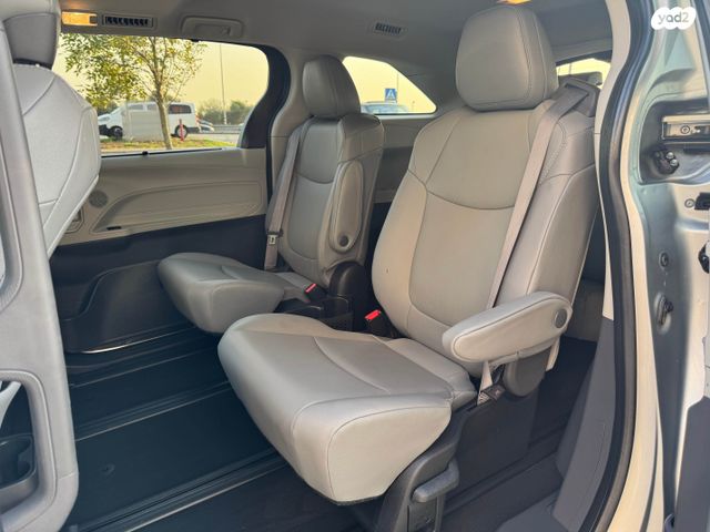 טויוטה סיינה