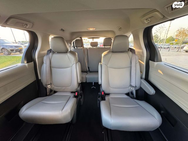 טויוטה סיינה