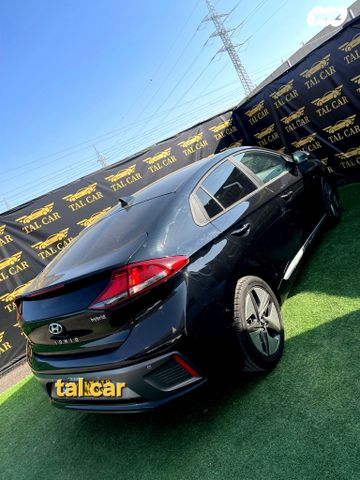 יונדאי איוניק