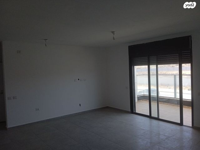 דירה, חופית 1, חורשת נח, אופקים