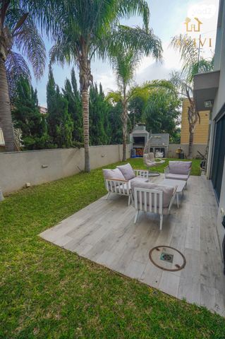 בית פרטי/ קוטג', נורית 4, פרדסיה, פרדסיה