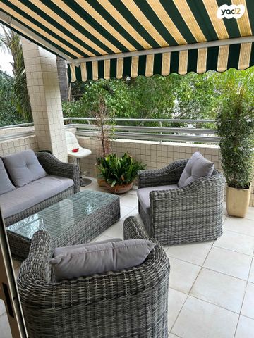 דירה, הסחלב 14, קרית הפרחים - 2005, רעננה