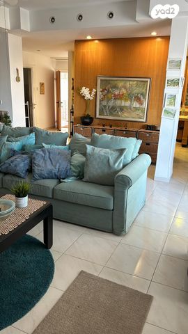 דו משפחתי, גבעת דאונס 45, אחוזה, חיפה