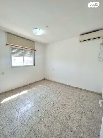 דירה, יונה צבי פיינשטיין 5, מישור הנוף, ראשון לציון