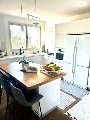 דירה, הסחלב 14, קרית הפרחים - 2005, רעננה