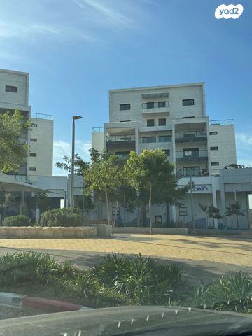 גג/ פנטהאוז, לוי אשכול 10, מורשת, מודיעין מכבים רעות