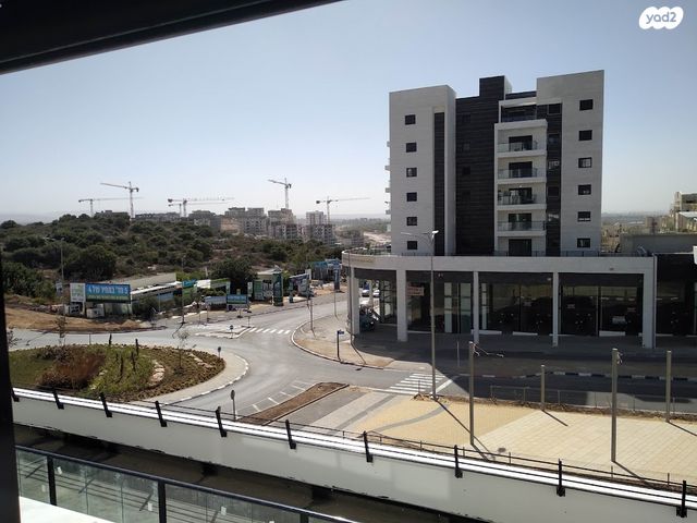 דירה, רובין 6, אבני חן, חריש