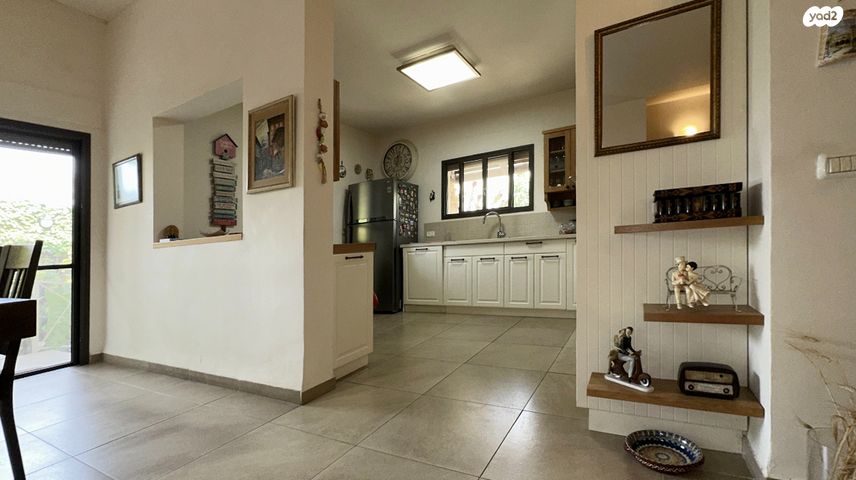 שביל הנרקיסים 30