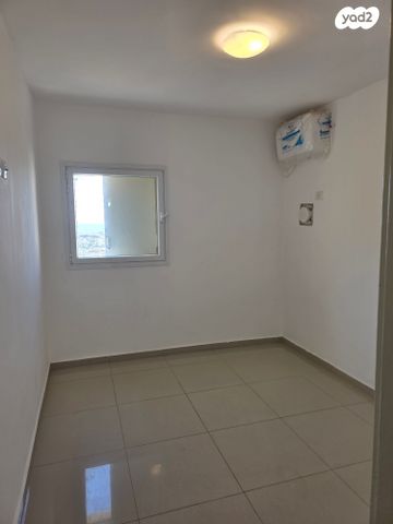 דירה, רמת הגולן 3, רובע ד', אריאל