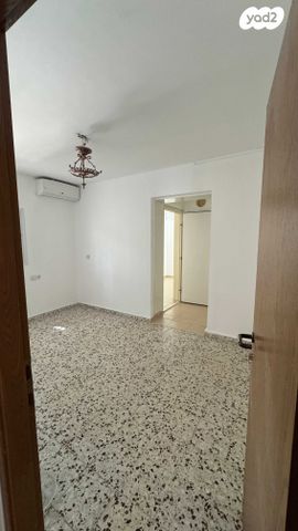 טרומפלדור 3