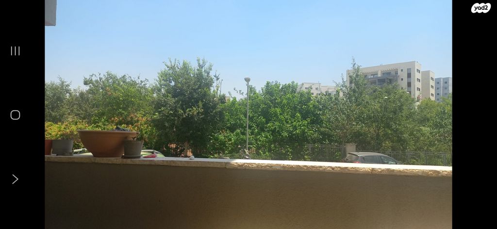 דירת גן, שוהם 96, אבני חן, חריש