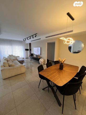 דירה, אבא הלל סילבר 17, נאות הרצל, נתניה