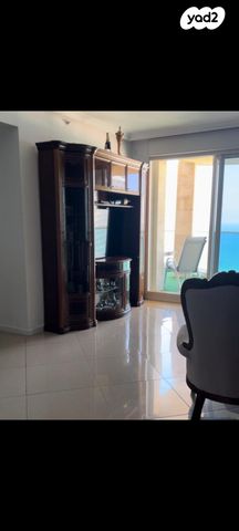 דירה, יצחק שדה 2, דרום מערב ותיק, בת ים