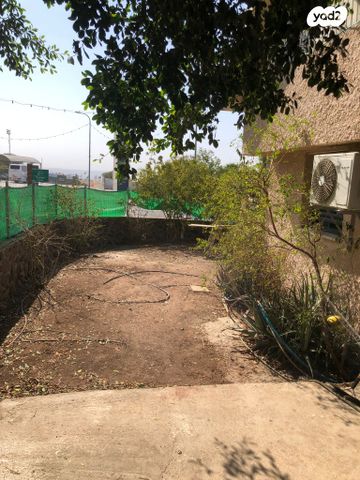 בית פרטי/ קוטג', דליות 37, גמלא, קצרין